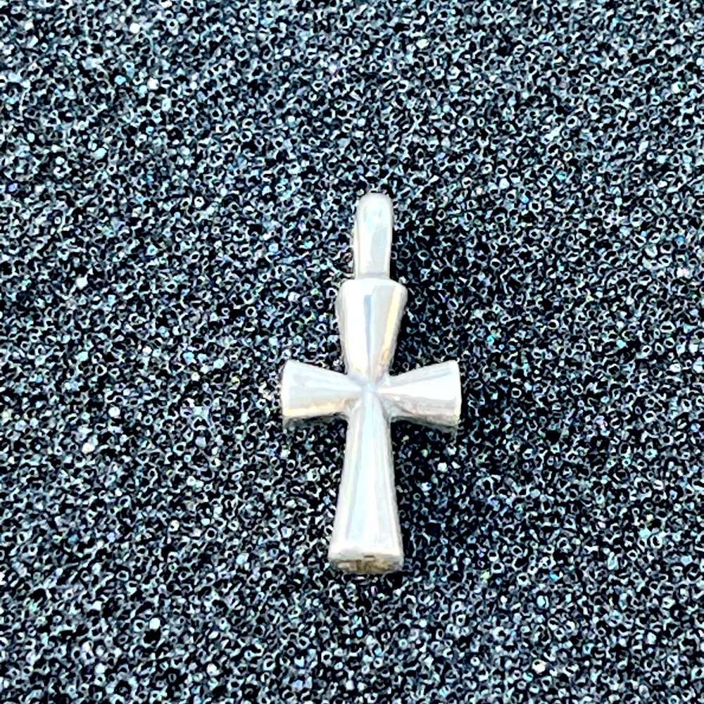 James Avery Sterling Silver St. Teresa Cross Pendant